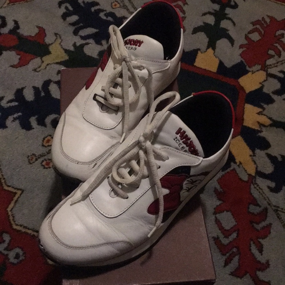 Iceberg sneakers